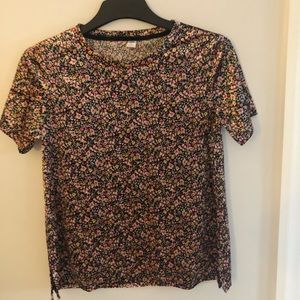 Old Navy Medium Short sleeve floral shirt
